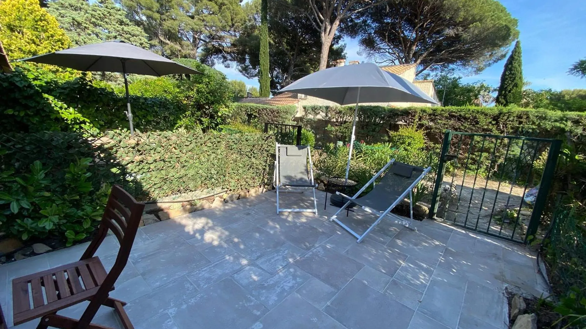 Apartment Les Jardins De La Mer - Calme - Terrasse - Parking - 200M De La Mer Les Lecques France